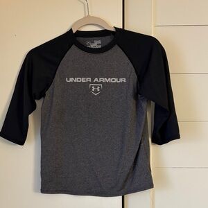 Under Armour Kids' Gray and Black Long Sleeve Tee